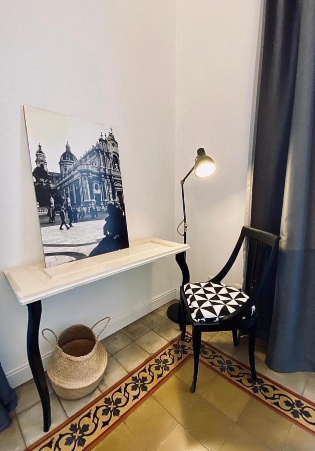 Living Suite Catania Ursino Esterno foto